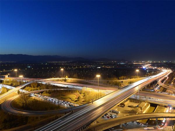 91好色先生APP應用於道路立交橋照明效果圖