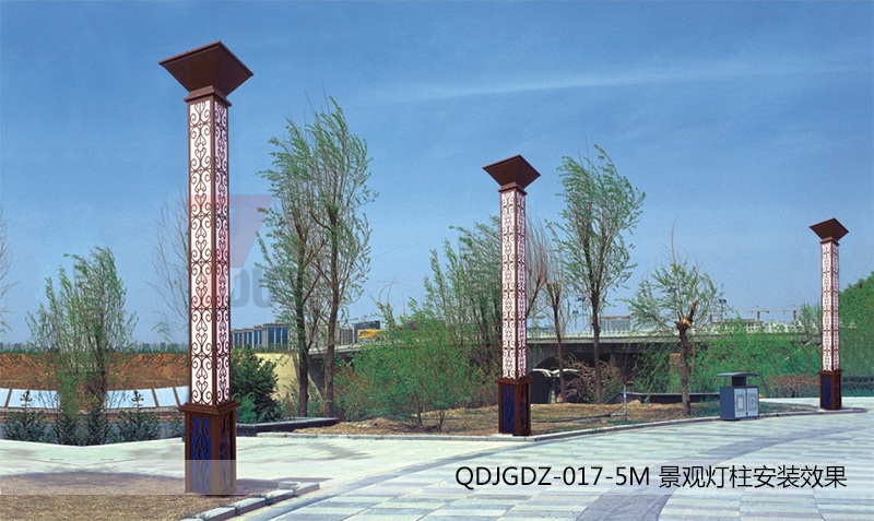 (QDJGDZ-017)3米-6米廣場方形好色先生网站入口立柱安裝效果